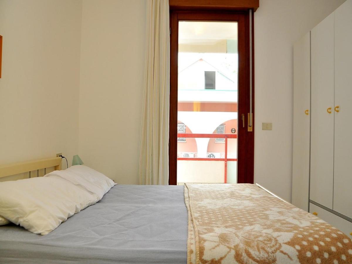 Beautiful Apartment Close To Bibione Beach - Beahost Екстериор снимка