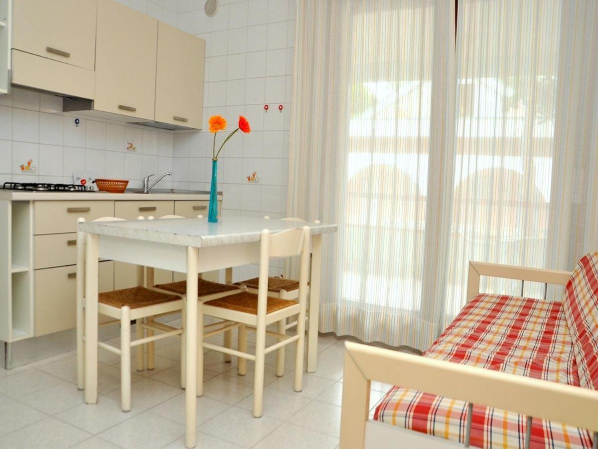 Beautiful Apartment Close To Bibione Beach - Beahost Екстериор снимка